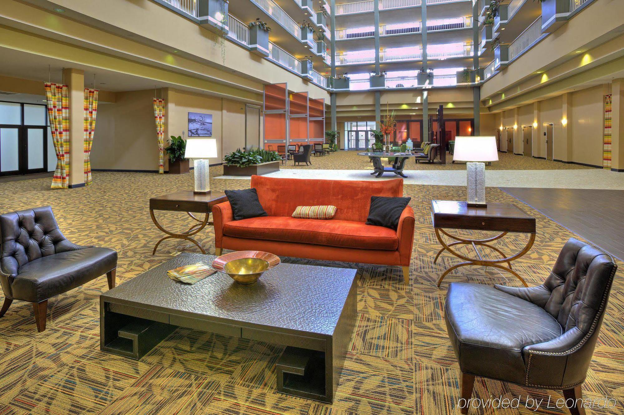 Embassy Suites Брунсуик Интериор снимка