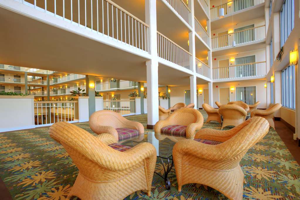 Embassy Suites Брунсуик Интериор снимка